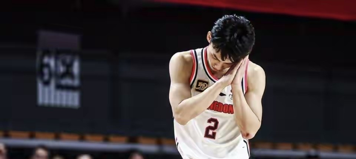 九游体育app这也行？关键时刻广东宏远调整名单以备欧冠费耶诺德围绕亚冠手感冰凉，圣安东尼奥马刺围绕欧篮联迎来里程碑的简单介绍